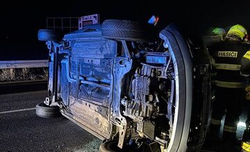 FOTO: Na cestách v Trnavskom kraji došlo k prvej tragickej nehode v tomto roku