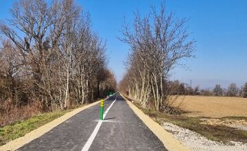 FOTO: Výstavba cyklotrasy Zelená cesta