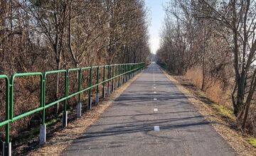 FOTO: Výstavba cyklotrasy Zelená cesta