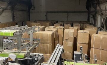 FOTO: Finančná správa odhalila doposiaľ najväčšiu výrobňu cigariet