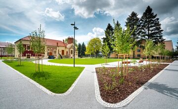 FOTO: V súťaži Stavba roka 2024 je aj Dom nádeje v Zavare a Park pri múzeu v Senici