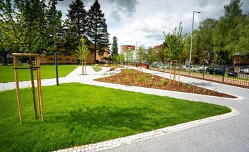 FOTO: V súťaži Stavba roka 2024 je aj Dom nádeje v Zavare a Park pri múzeu v Senici