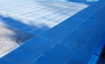 FOTO: Na kúpaliskách v Hlohovci a v Skalici prebieha rekonštrukcia