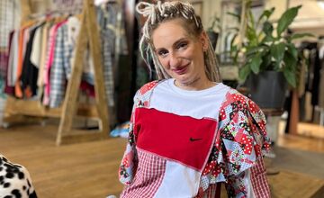 FOTO: Trnavčanka vdýchla starému oblečeniu nový život