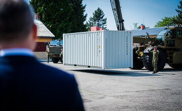 FOTO: Prezident žiada od Tarabu riešenie skládky Vlčie hory pri Hlohovci