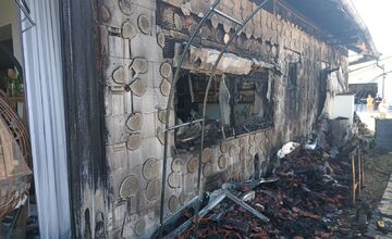 FOTO: V Holíči došlo k rozsiahlemu požiaru rodinného domu