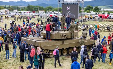 FOTO: Oslavy 80. výročia víťazstva nad fašizmom v Piešťanoch