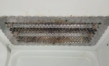 FOTO: Seredčan vyhral v tombole mikrovlnku, doma ho čakalo nemilé prekvapenie