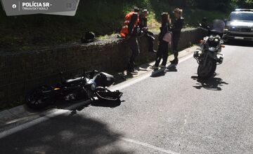 FOTO: Polícia riešila niekoľko dopravných nehôd motorkárov