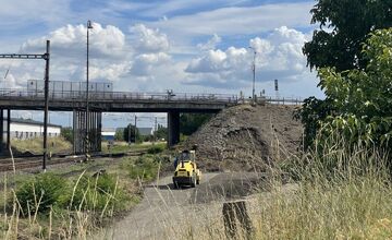 FOTO: V Seredi sa začali práce na novom moste