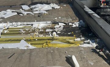 FOTO: Požiar autopredajne v Dunajskej Strede