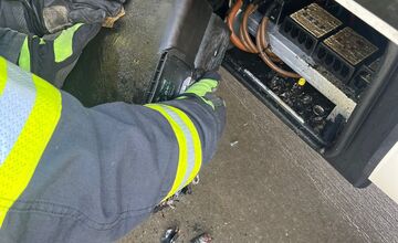 FOTO: Karavan v Šamoríne zachvátil požiar, na mieste zasahovali hasiči