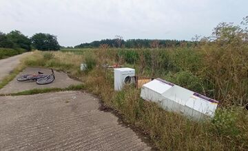 FOTO: Nelegálne skládky v Galante