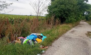 FOTO: Nelegálne skládky v Galante