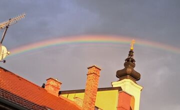 FOTO: Trnavčania zachytili krásnu dvojitú dúhu nad mestom