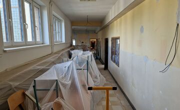 FOTO: Žiaci a škôlkari z Piešťan sa po prázdninách vrátili do vynovených priestorov školských objektov