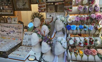 FOTO: Stánky a kolotoče na trnavskom jarmoku