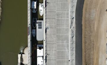 FOTO: Historický míľnik, Baťov kanál vedie po novom až do Hodonína