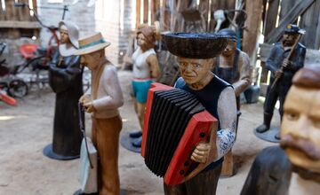 FOTO: Andrej Haršány je známy aj ako sochár