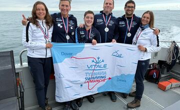 FOTO: La Manche v štafete preplával najmladší Slovák - trnavský plavec Marko