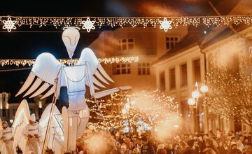 FOTO: Do Trnavy sa blíži Advent