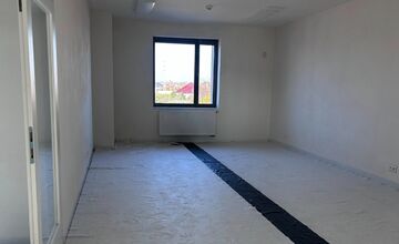 FOTO: Rekonštrukčné práce na kultúrnom centre Osveta v Leopoldova sú takmer u konca