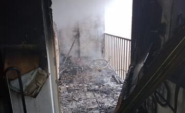 FOTO: V byte v Senici došlo k požiaru