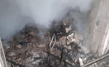 FOTO: Batéria spôsobila požiar v Senici