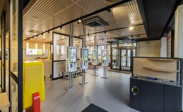 FOTO: Ikonický McDonald’s otvoril svoje brány v Senici