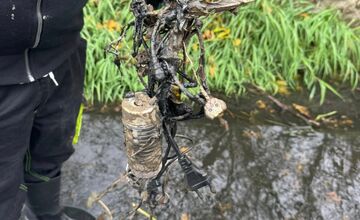 FOTO: Čo tentokrát skrývalo dno Trnávky? Magnetfisheri opäť zasahovali