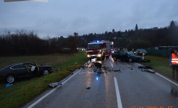 FOTO: Po nehode zostali z áut len vraky