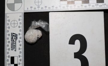 FOTO: Polícia zadržala v Galante dílera drog