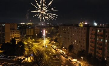 FOTO: Trnavčania a Piešťanci oslávili Nový rok vo veľkom