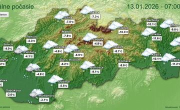FOTO: Poľadovica trápi vodičov na Slovensku