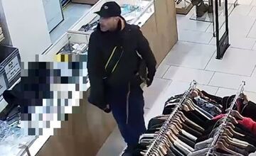 FOTO: Polícia pátra po mužovi, ktorý odcudzil a použil cudziu bankomatovú kartu