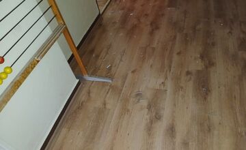 FOTO: Škody po zemetrasení na ZŠ s MŠ vo Veľkej Pake