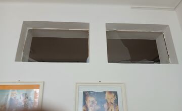 FOTO: Škody po zemetrasení na ZŠ s MŠ vo Veľkej Pake