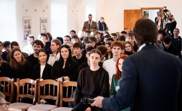 FOTO: Robert Fico na diskusii v Trnave