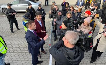 FOTO: Protest študentov a aktivistov proti diskusii premiéra Fica