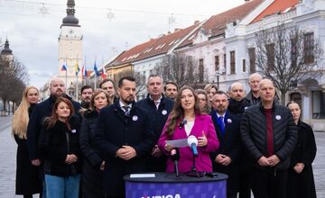 FOTO: Kandidáti na primátora a primátorky mesta