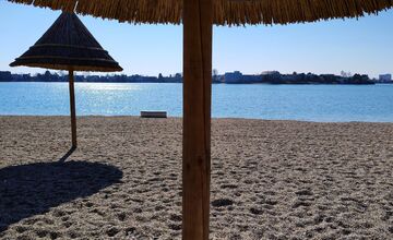 FOTO: Na Senci vzniká malé slovenské Tahiti.