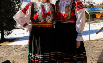 FOTO: Slovenskí politici sa radi obliekajú tradične, nie vždy to dopadne dobre