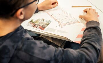 FOTO: Okolie školy na Ulici Maxima Gorkého čaká veľká premena