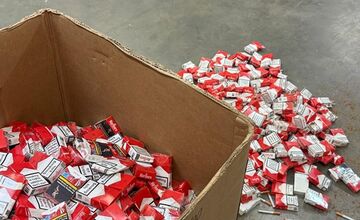 FOTO: V okresoch Topoľčany a Trnava prebehol obrovský zásah colníkov, odhalili nelegálnu výrobňu cigariet