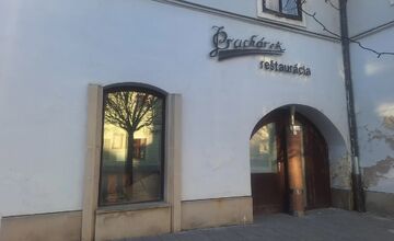 FOTO: Trnavčania si zaspomínali na podniky, ktoré im v meste najviac chýbajú