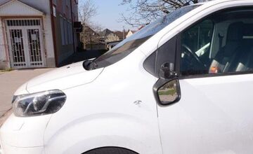 FOTO: Poškodzovanie majetku v Šoporni