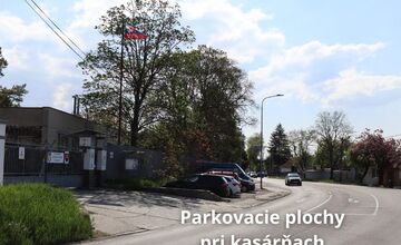 FOTO: V Hlohovci sa bude rekonštruovať železničné priecestie. Ako to obmedzí vodičov?