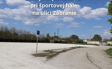 FOTO: V Hlohovci sa bude rekonštruovať železničné priecestie. Ako to obmedzí vodičov?