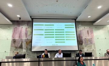 FOTO: Lesopark bude patriť mestu, poslanci dali zelenú