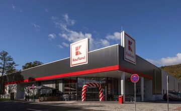 FOTO: Sviatky zamiešajú otváracími hodinami